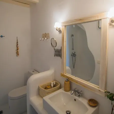 Mv Serenity * Άνω Μερά