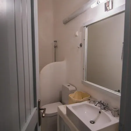 Holiday home Mv Serenity *