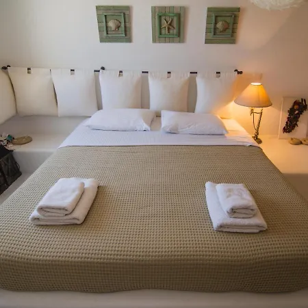 Holiday home Mv Serenity